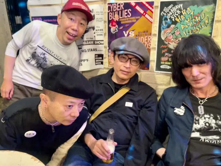 WZのフク tweet media