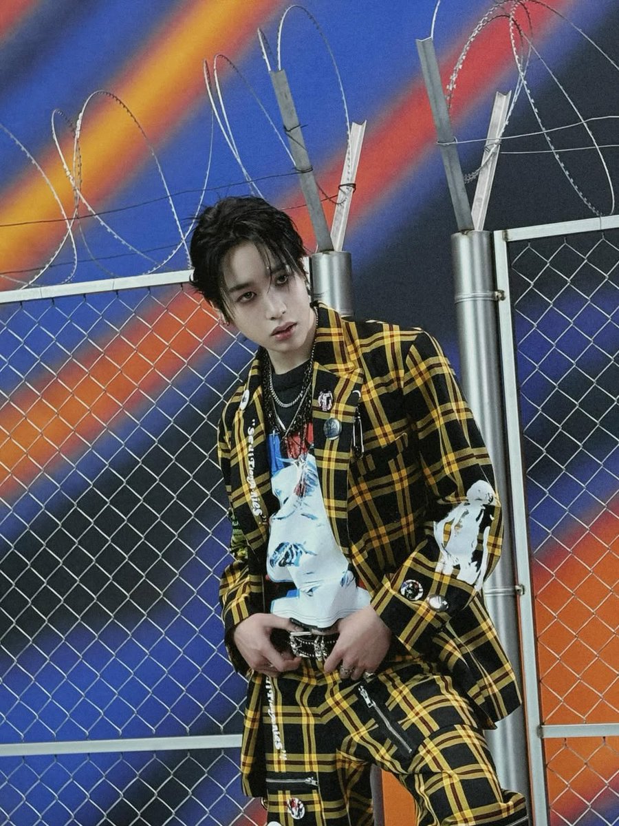 xikerspt's tweet image. [TRAD. 🇵🇹] &amp;gt; Instagram💕

[#헌터 / #HUNTER] 𝓷𝓪 𝓽𝓾𝓪 𝓬𝓪𝓫𝓮ç𝓪

#xikers #싸이커스
