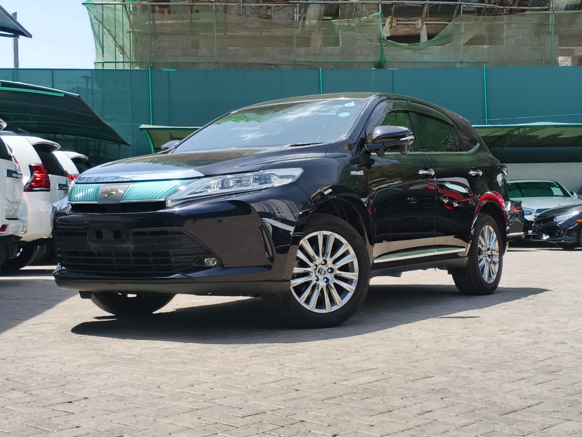 Sigra Motors tweet media