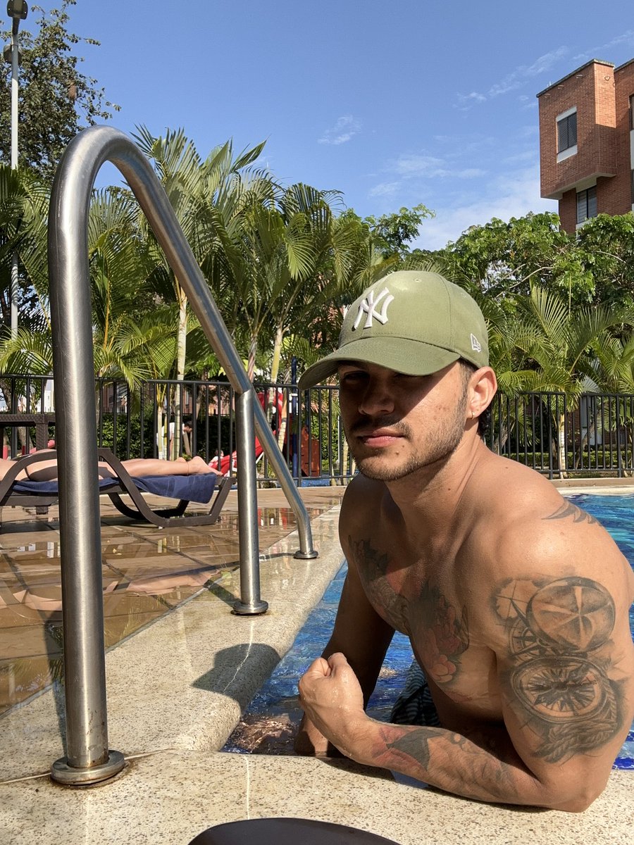 Camilo tweet media