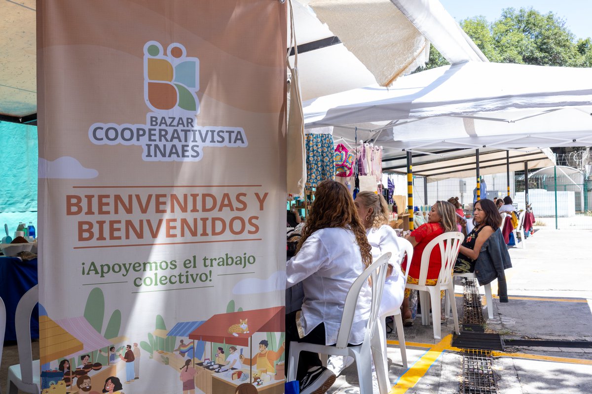 INAESMx's tweet photo. Los Bazares Cooperativistas continúan creando espacios para la venta de productos hechos por cooperativas en México.
¿Quieres participar? Escríbenos a atencionciudadana@inaes.gob.mx https://t.co/DiJux153U1