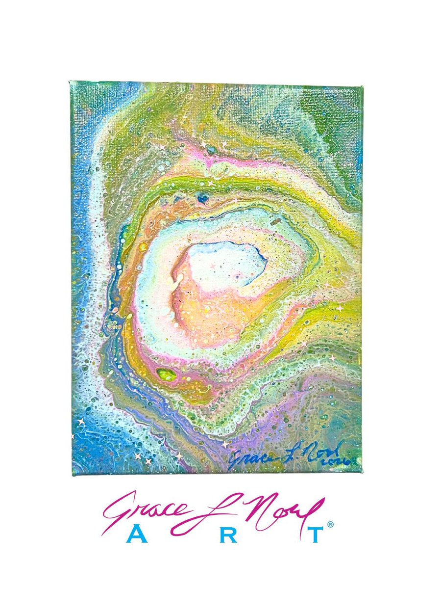 gracenoelart's tweet image. 🥳 New ONLINE SHOP release created in my Paint Pouring Art Class! Check out this new creation perfect for treating yourself or someone else 💝 ✨👉🏼 gracenoel.art
.
.
#gracenoelart #shoponline #paintpour  #artstudio #denver