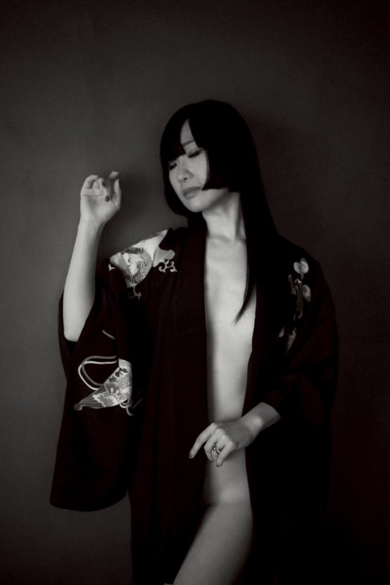 kurosaki_sangan's tweet photo. 「Le plaisir de porter un kimono」

#被写体hazuki
ArtPhotography
#CreativeEnvironmentalPortrait https://t.co/wCAuIlnJPv