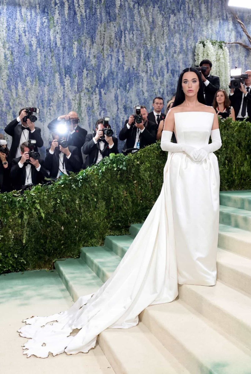 Katy Perry Activity tweet media
