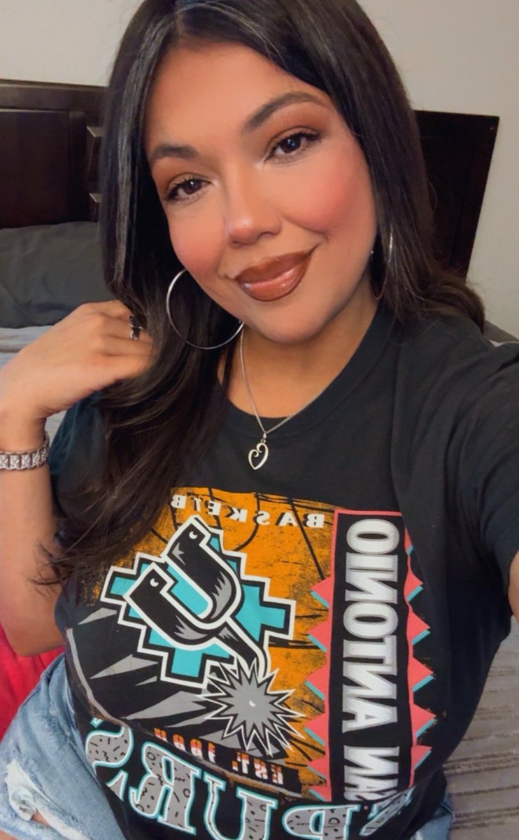 Im ready for the game. Lets go Spurs!!!!!!!! 🩵🩷🧡