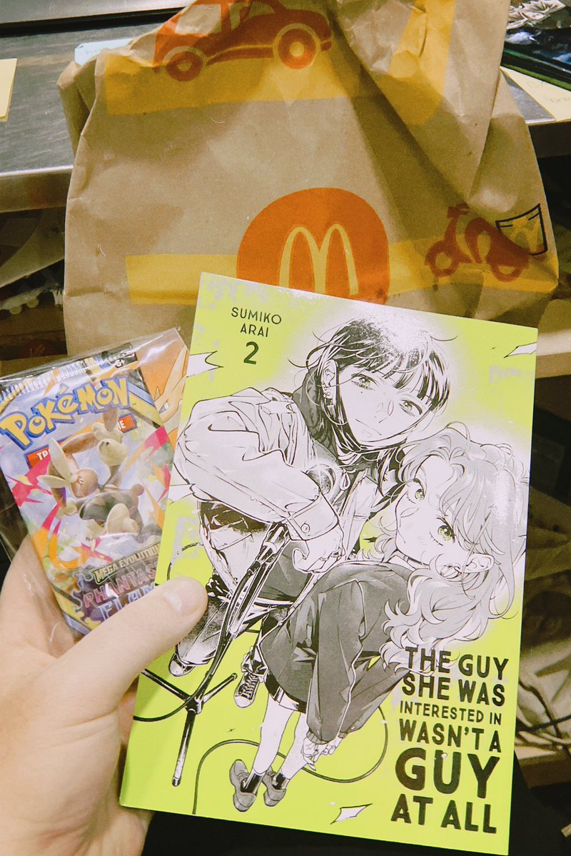 yassifiedlenin's tweet image. lunch break haul #sigma #yum