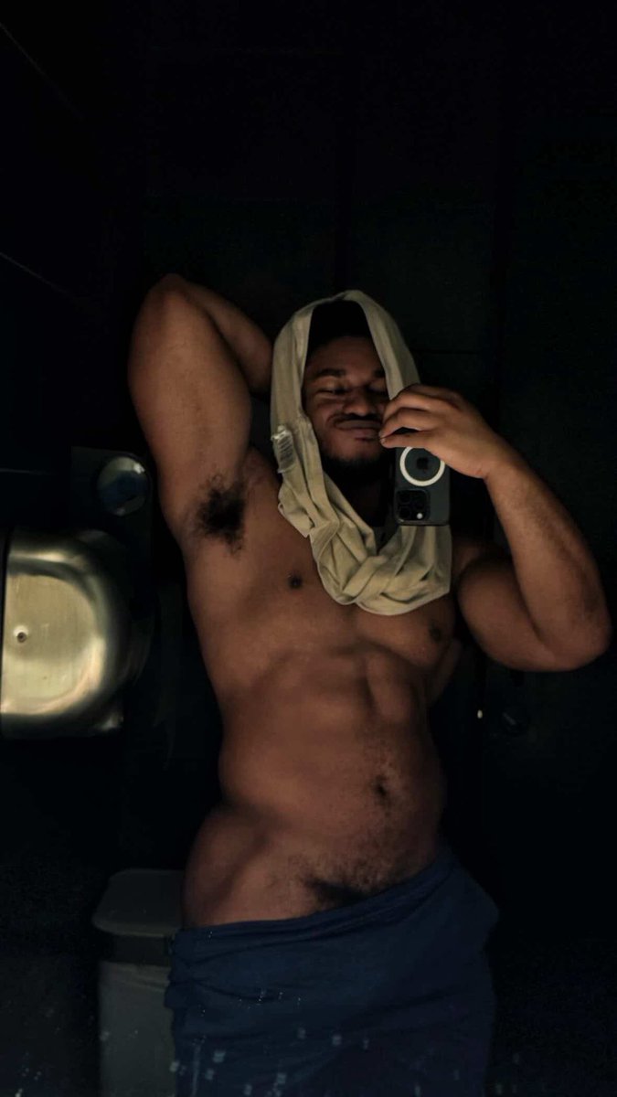 Jet_ao95's tweet photo. #Chudaï #twunk #paypig #gay #porn #daddy #bbc #black https://t.co/jNhbAROWkM