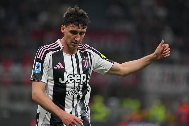 Juventus Ultras Show Appreciation for Edon Zhegrova Despite Disappointing First Season — image 5