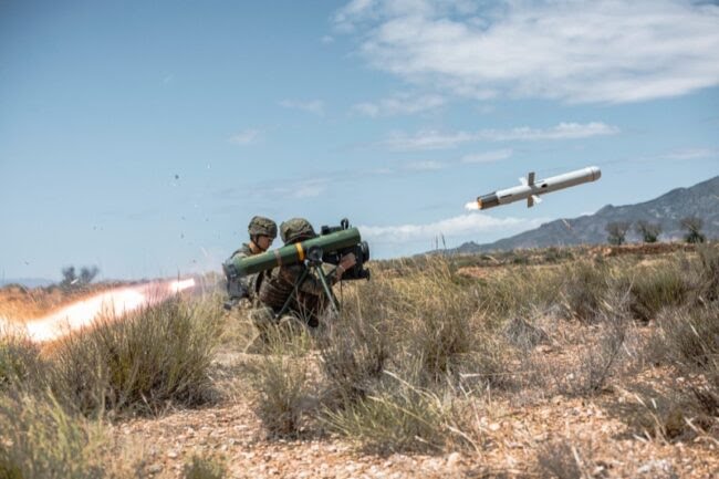 PlataformaMill1's tweet image. #LaLegión se despliega: maniobras clave del #Tercio #DuqueDeAlba en #Almería tipo #BETA en el campo de tiro #ÁlvarezDeSotomayor centradas en la acción ofensiva.
elfarodeceuta.es/legion-maniobr…