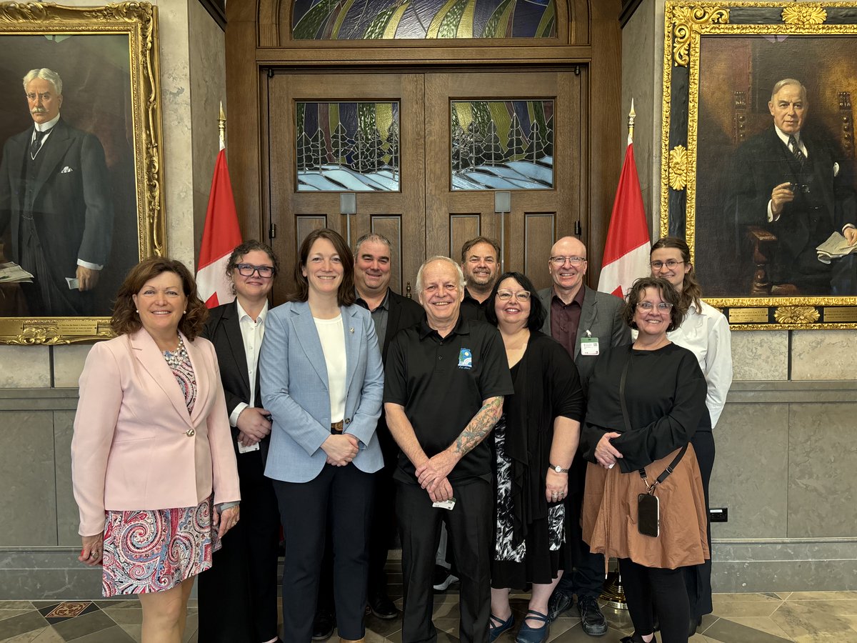 MADandurand's tweet photo. Des gens de chez nous étaient à Ottawa à l’occasion de la 2e lecture de mon PL pour améliorer la connectivité dans les régions.
/
People from our region were in Ottawa as my bill reached second reading to improve connectivity
🔗  https://t.co/AiPqnPh7Ar
🔗 https://t.co/mdf1EQNSIh https://t.co/Kw9HOrENyE