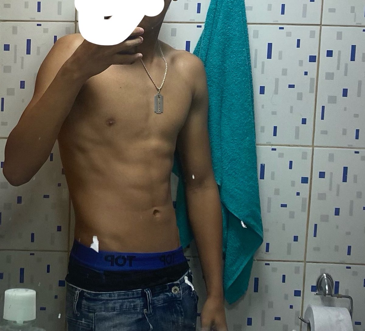 16ixteen tweet media