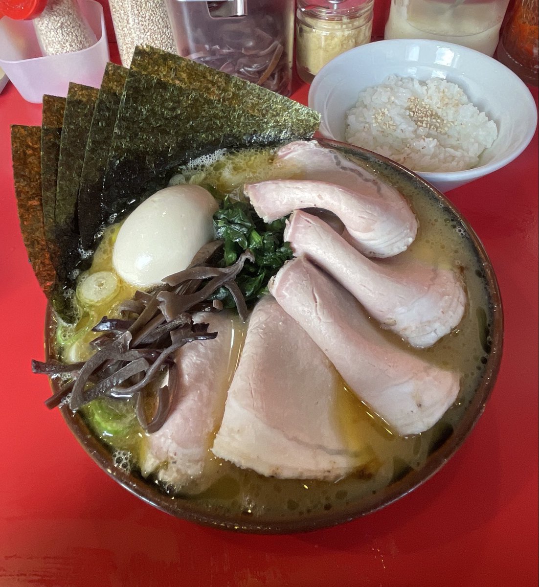 ダイスケ tweet media