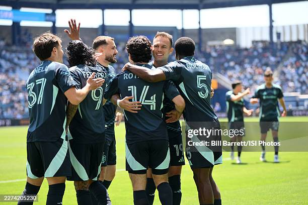 usasupersoccer's tweet image. New England Revolution (5-0-0), Nashville SC (4-0-0), and Seattle Sounders (3-0-0) are the only unbeaten home teams in MLS this season.

#NERevs | #MLS | #EveryoneN