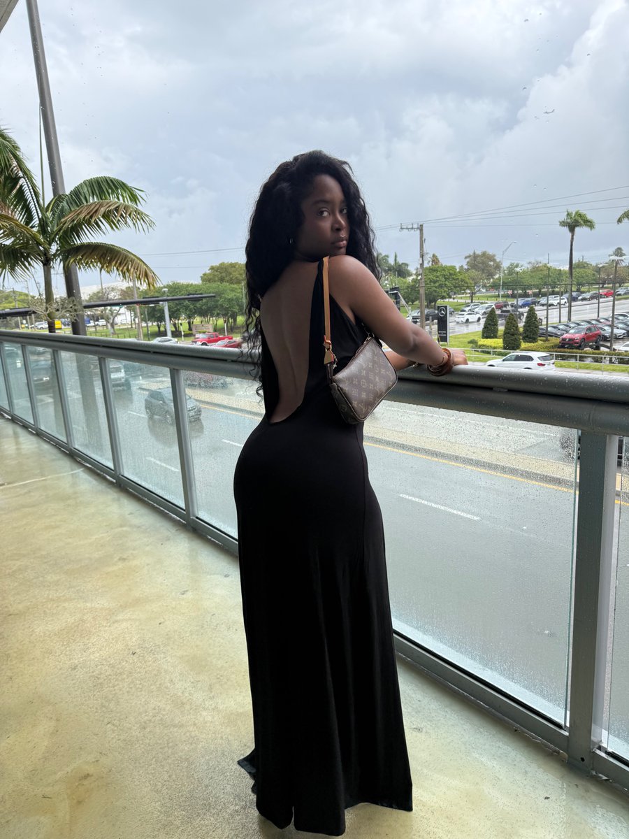 niabiatv's tweet photo. throwing fits all #26
happy birthday to the rawest out! https://t.co/xaYgsD1H6y