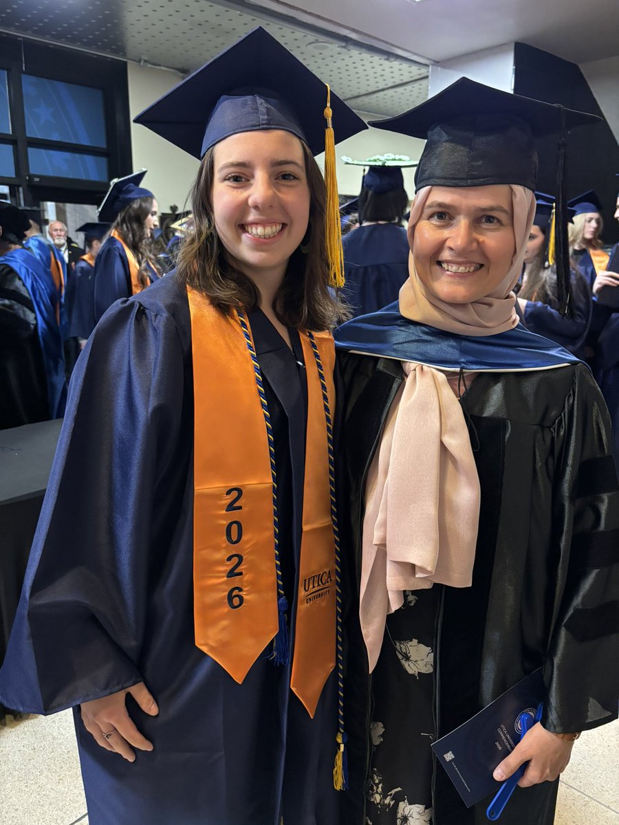 Phys_Fans's tweet photo. I am so proud to see Sydney Kinsella graduating this spring. My two years research assistant, SPS president, and library/school visit body! You will be missed, Sydney! Wish you all the best of success! https://t.co/aJ5NRUiB11