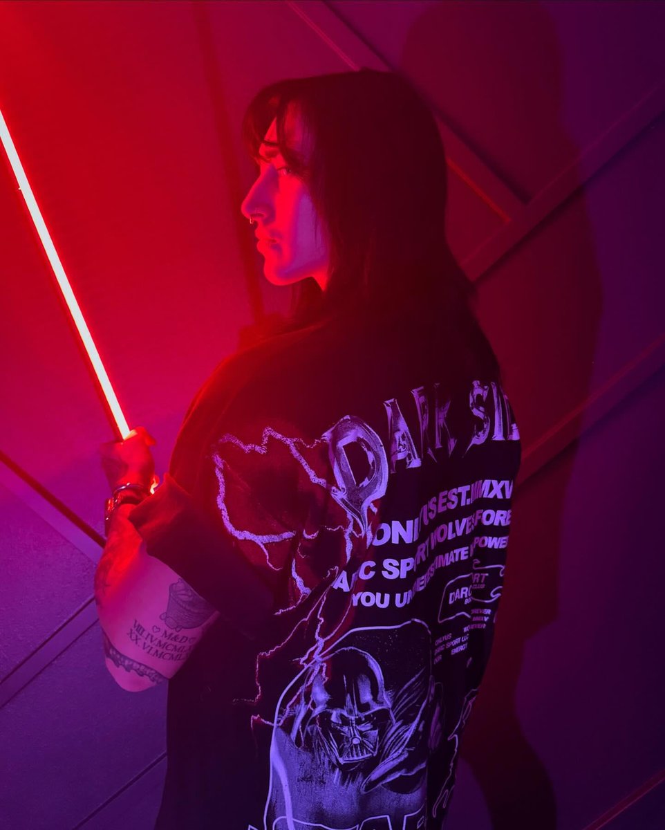 rheamoshpit's tweet photo. May The Fourth Be With You! I wonder how my two favorite Star Wars fans are celebrating the day? https://t.co/34lSNgQZ1b