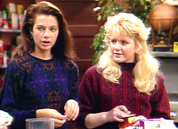 Happy birthday to actress Tina Yothers. 🎂

BITE-SIZED FACT | Yothers is best known for her role as Jennifer Keaton on the hit NBC series Family Ties. #80s