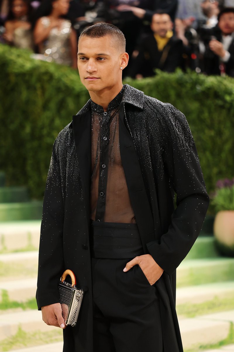 GQ Magazine tweet media