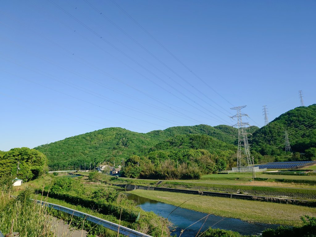 夕暮れ@歩く人 tweet media