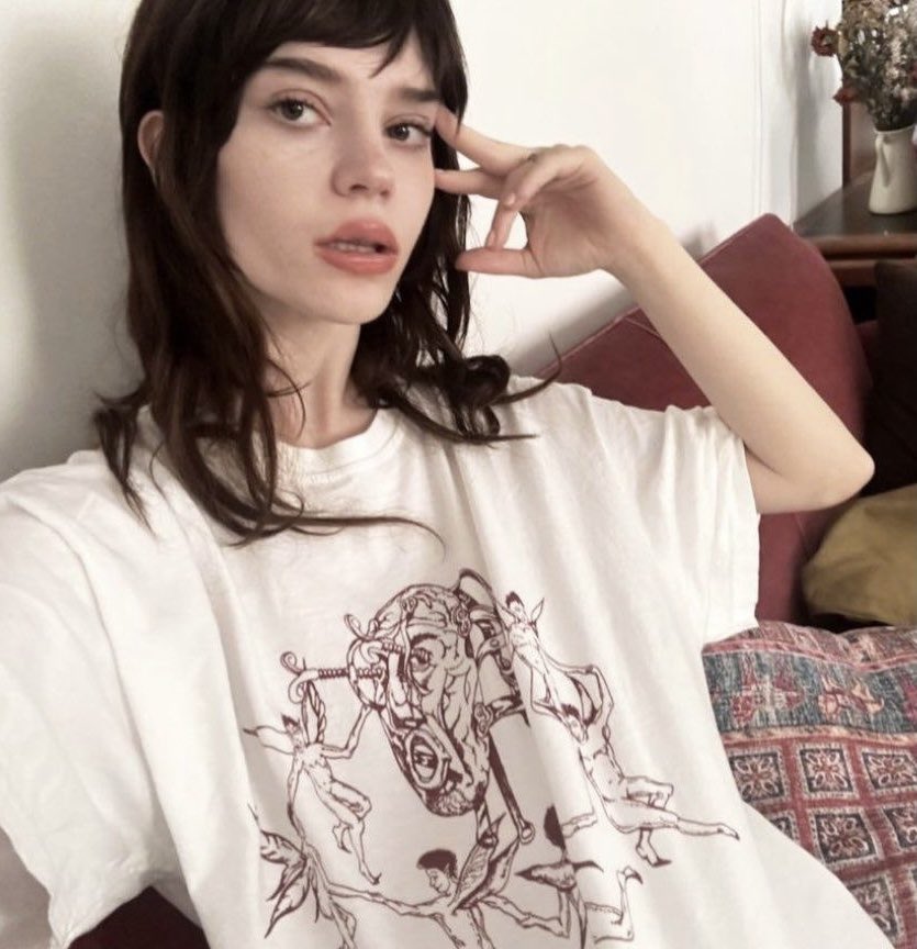 sofiona thinker tweet media