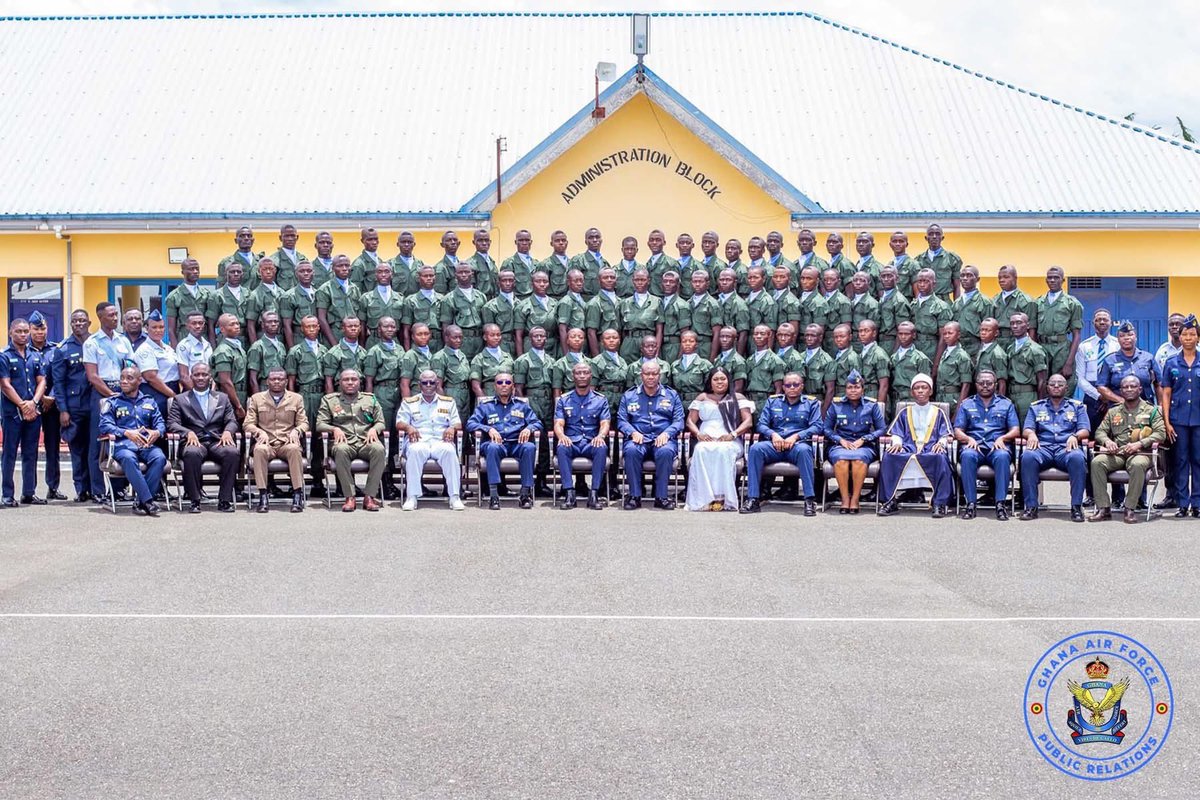 ChaleNewsGh's tweet photo. Ghana Armed Forces begins training 300 new recruits at the Air Force Recruit Training School in Takoradi.

The recruits will undergo six months of intensive basic military training following an induction religious parade held at the school’s auditorium at Air Force Base Takoradi. https://t.co/j1VIWahi5P