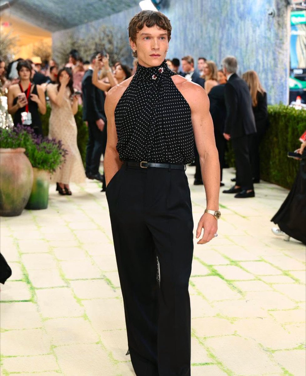 This is Art 🥰🔥🙌🏻 #connorstorrie #metgala2026