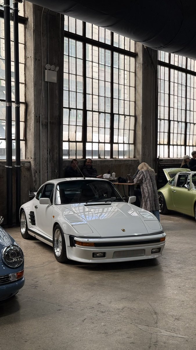 z🏎️ tweet media