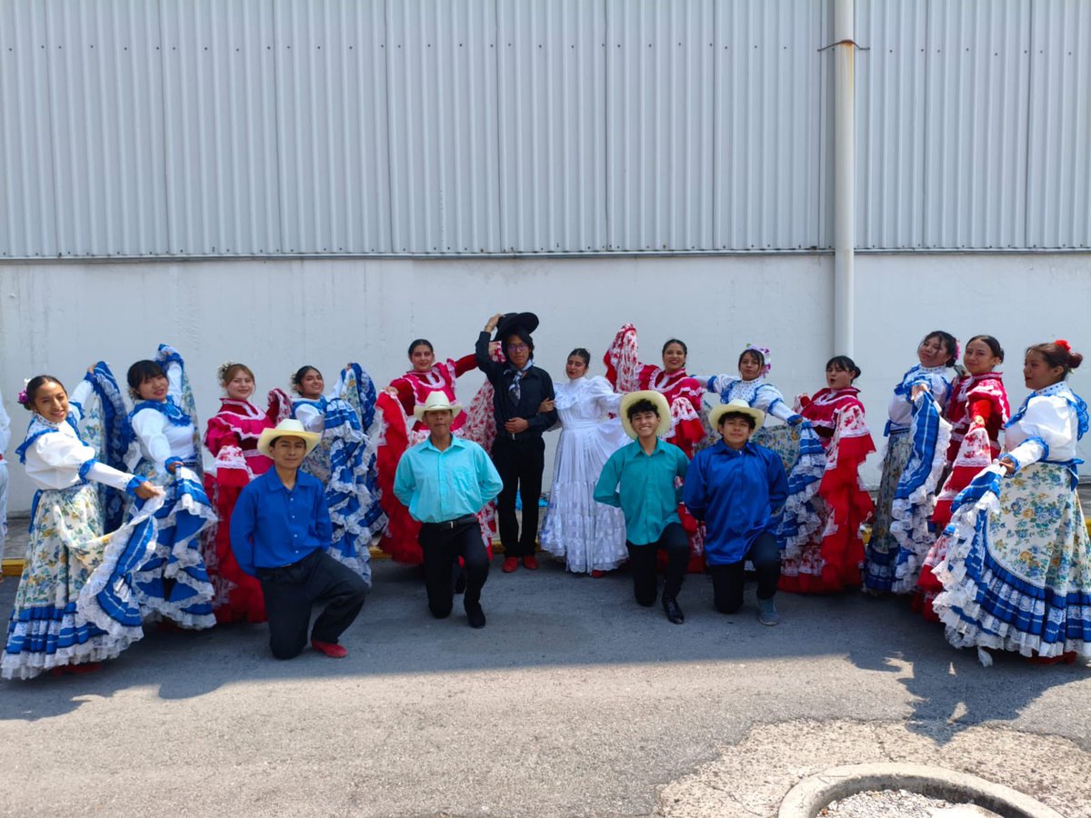 lo mucho q m salvo la danza cabrones