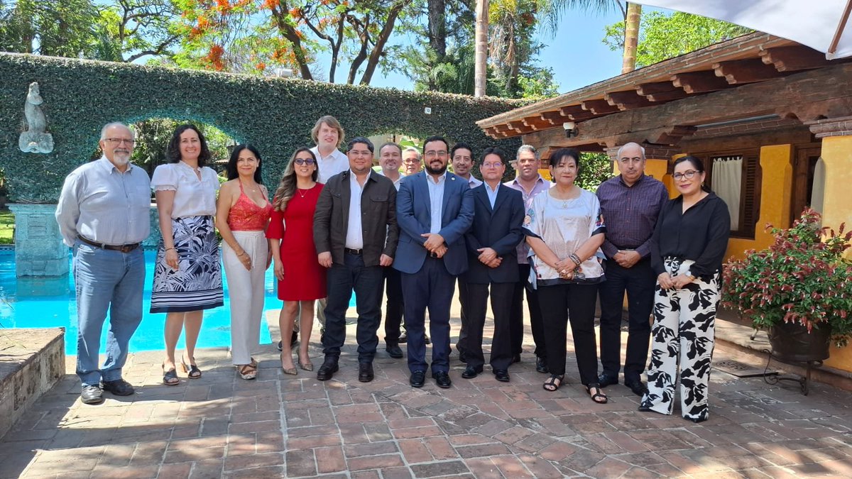 DisplayNoticias's tweet image. 💻 La ATDEM firmó convenio con Canacintra Morelos para impulsar innovación y competitividad.
✅ Se fortalecen procesos digitales y alianzas estratégicas para el crecimiento económico del estado.
#Innovación #TransformaciónDigital #MorelosAvanza