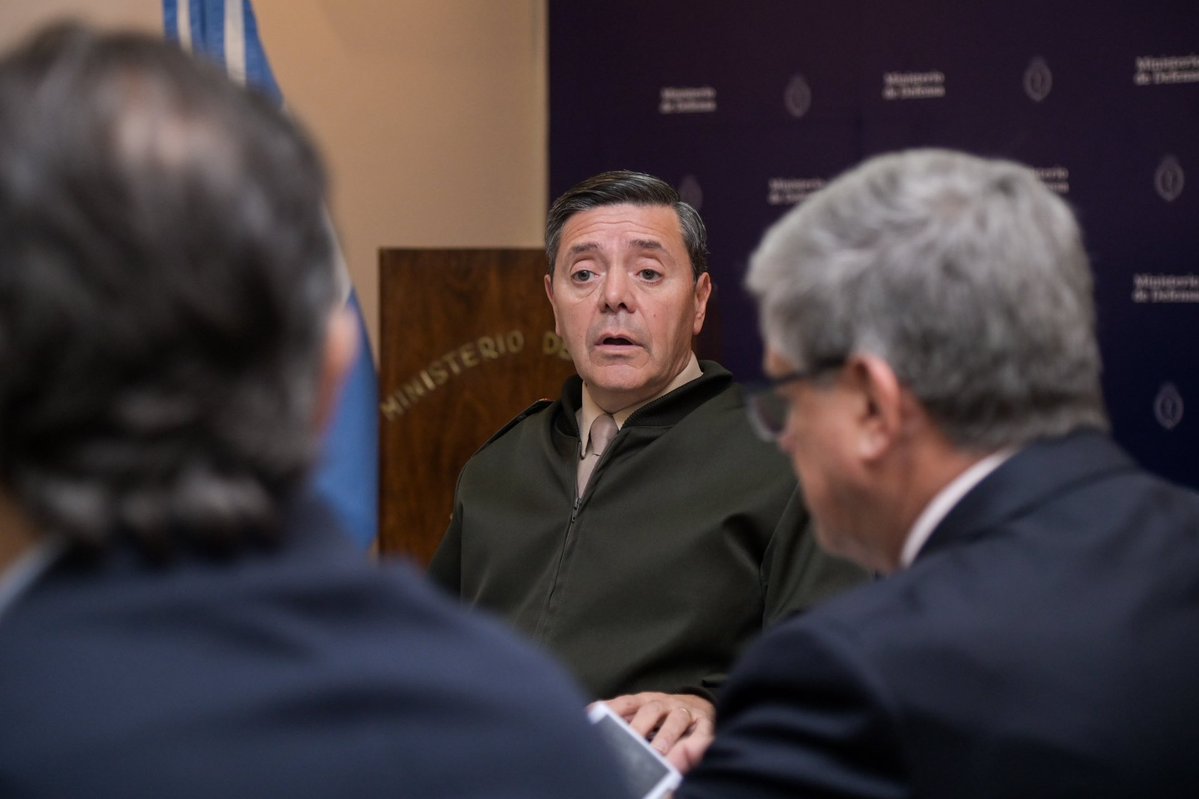 TG Carlos Presti tweet media
