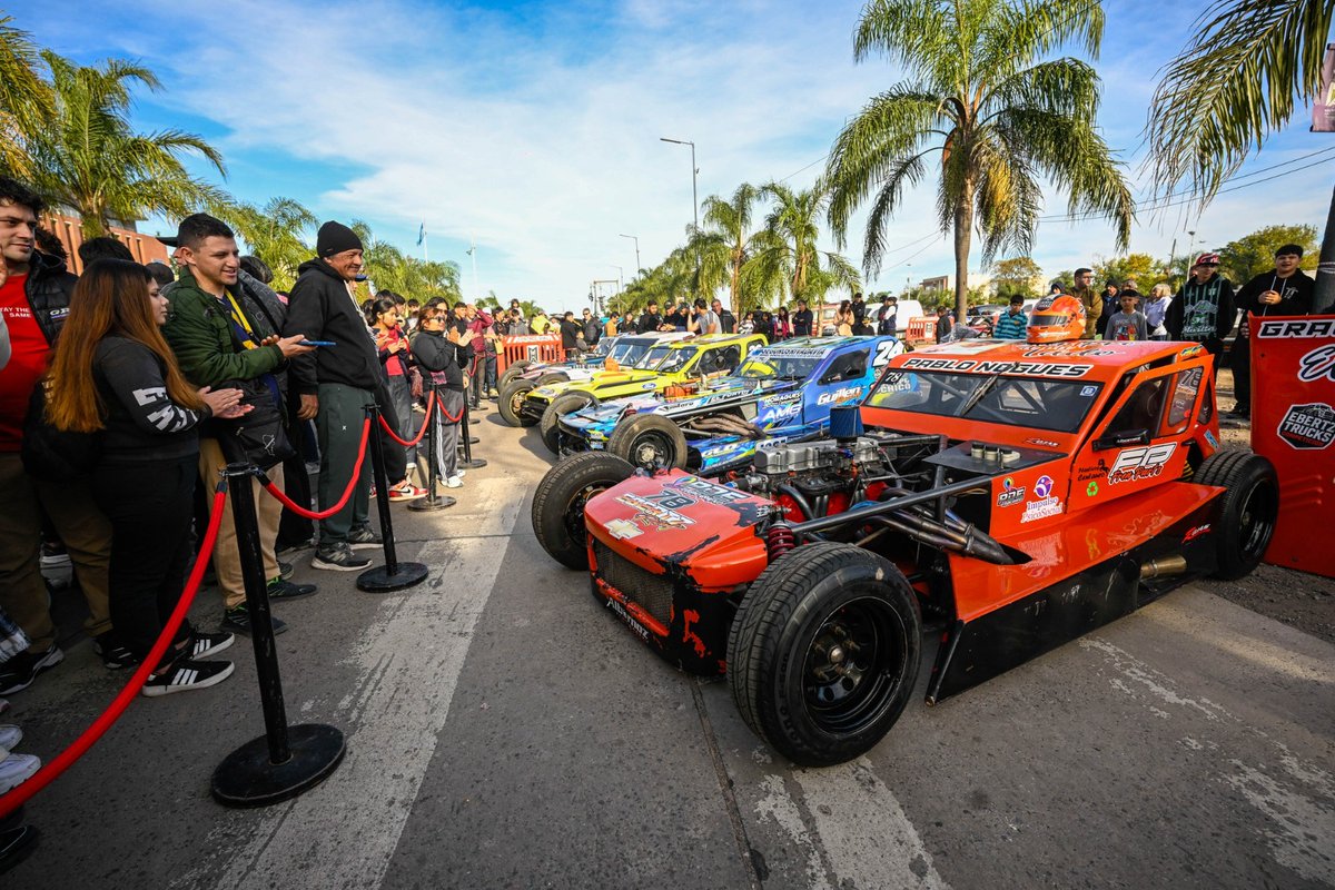 zonanortehoy's tweet image. 🚗 ExpoCar 2026 rompió todo en Malvinas Argentinas: +700 autos, shows y miles de visitantes 🔥
#ExpoCar #Autos #MalvinasArgentinas 
👉acortar.link/HOqQDb