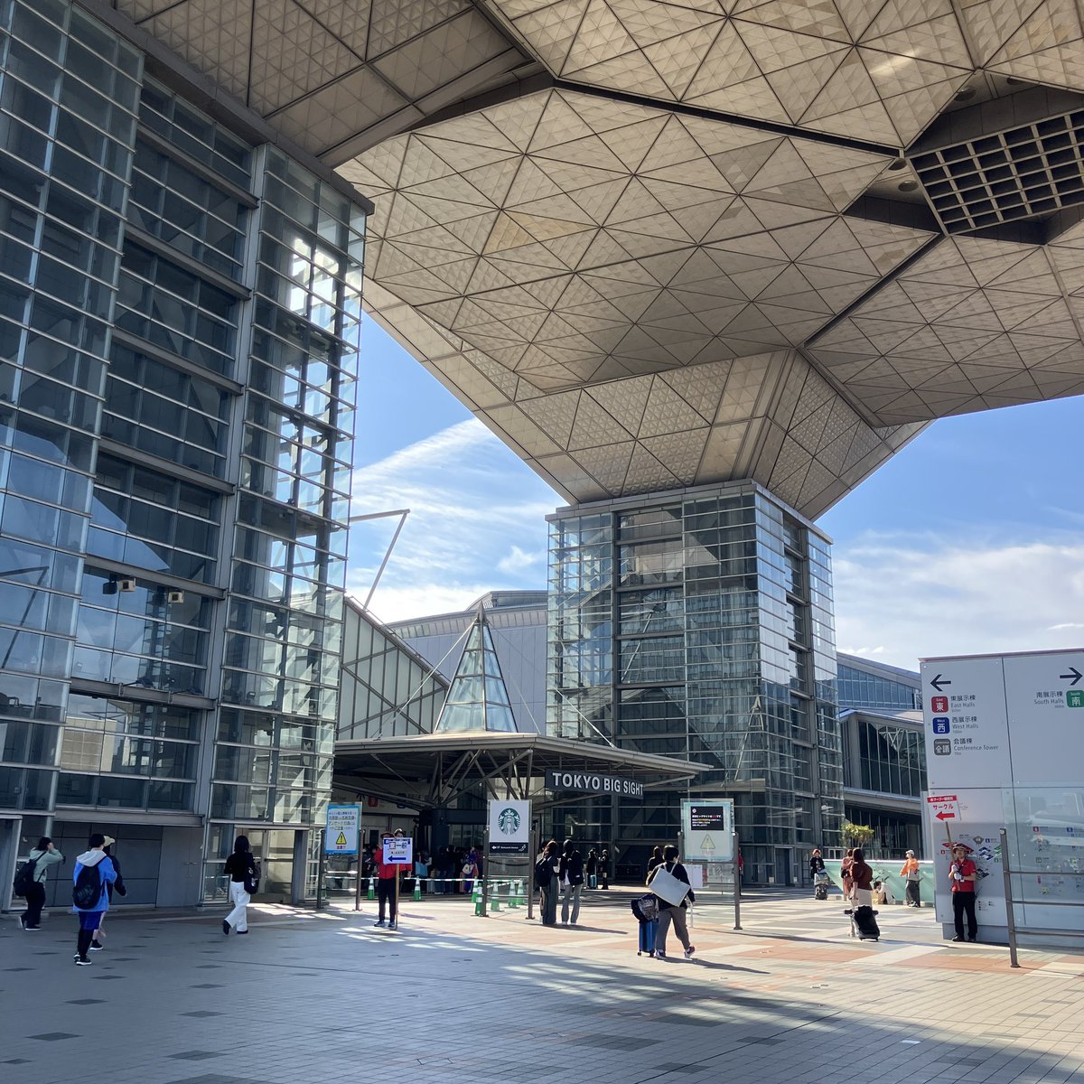 赤ブーブー通信社 tweet media