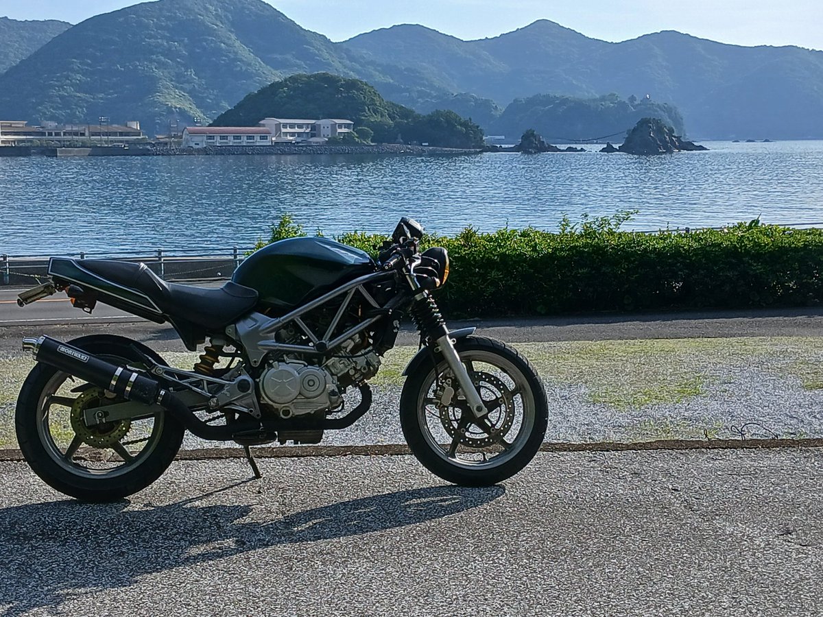 KktJnu5's tweet photo. 豊後二見ヶ浦 https://t.co/yw6U5UtRyr