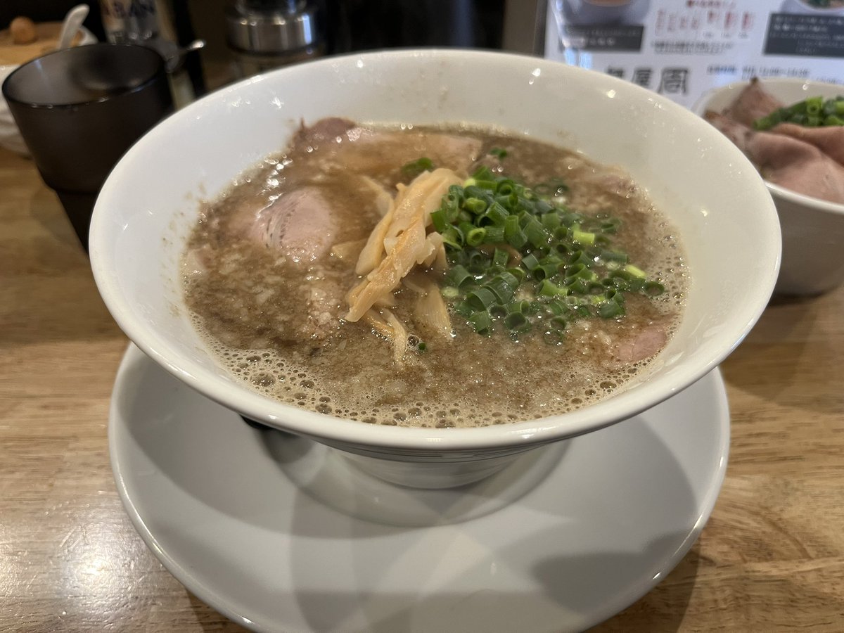ジミニー(🍀) tweet media