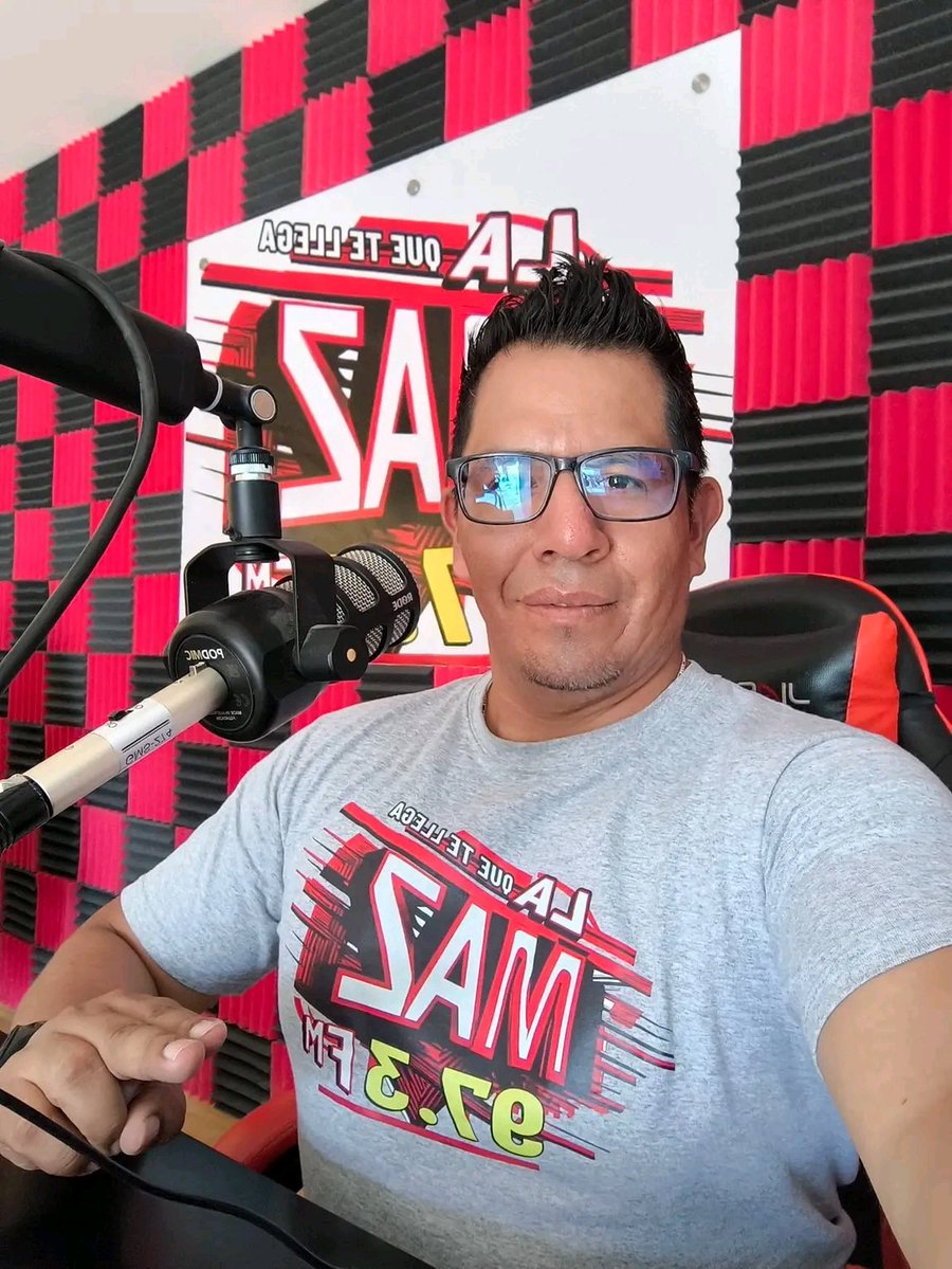 Feliz Inicio De Semana
Ama lo que haces, siempre confía en ti.
