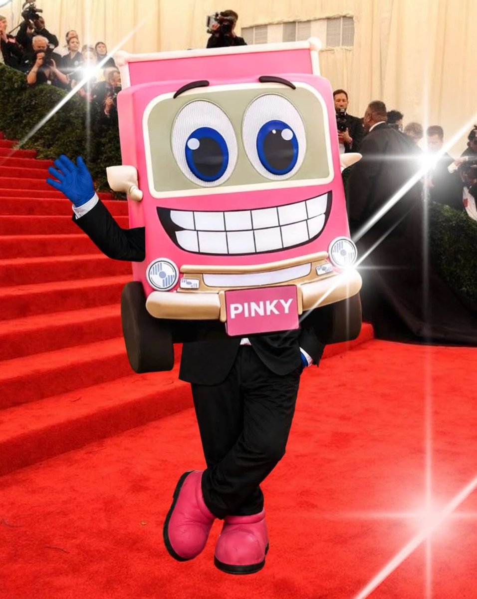pieceofcakemove's tweet image. Out of the garage, onto the carpet🚚✨at the @metgalaofficial_

#pinkythetruck #movers #pieceofcakemoving #metgala