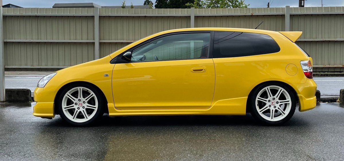 【車売ります】
代理出品で山形からになります。
EP3 CIVIC TYPE-R ¥1,800,000

・写真との変更点
ホイールタイヤはRPF1にTOYO R888R
ドアミラーは純正が付きます

・名義変更早く出来る方
・山形まで引き取り来れる方
で気になる方は取り継ぎますので宜しくお願い致します。