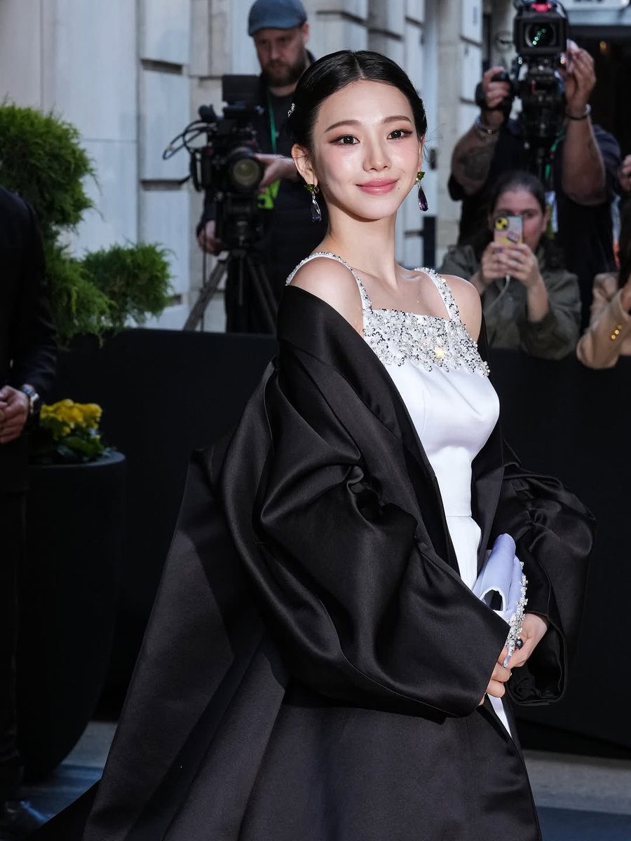 BE MY KARINA THAILAND tweet media