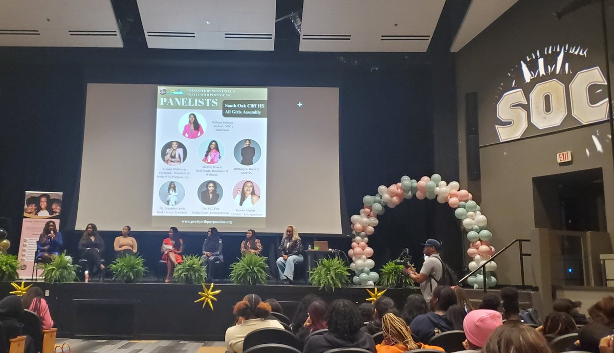 JennJones2Edu's tweet image. Huge Thanks to the all female panelist that stopped by @SOCHighSchool last week to pour into our girls. Our scholars truely enjoyed the messages. #GenerationalWealth Starts with Knowledge #CommunityMatters