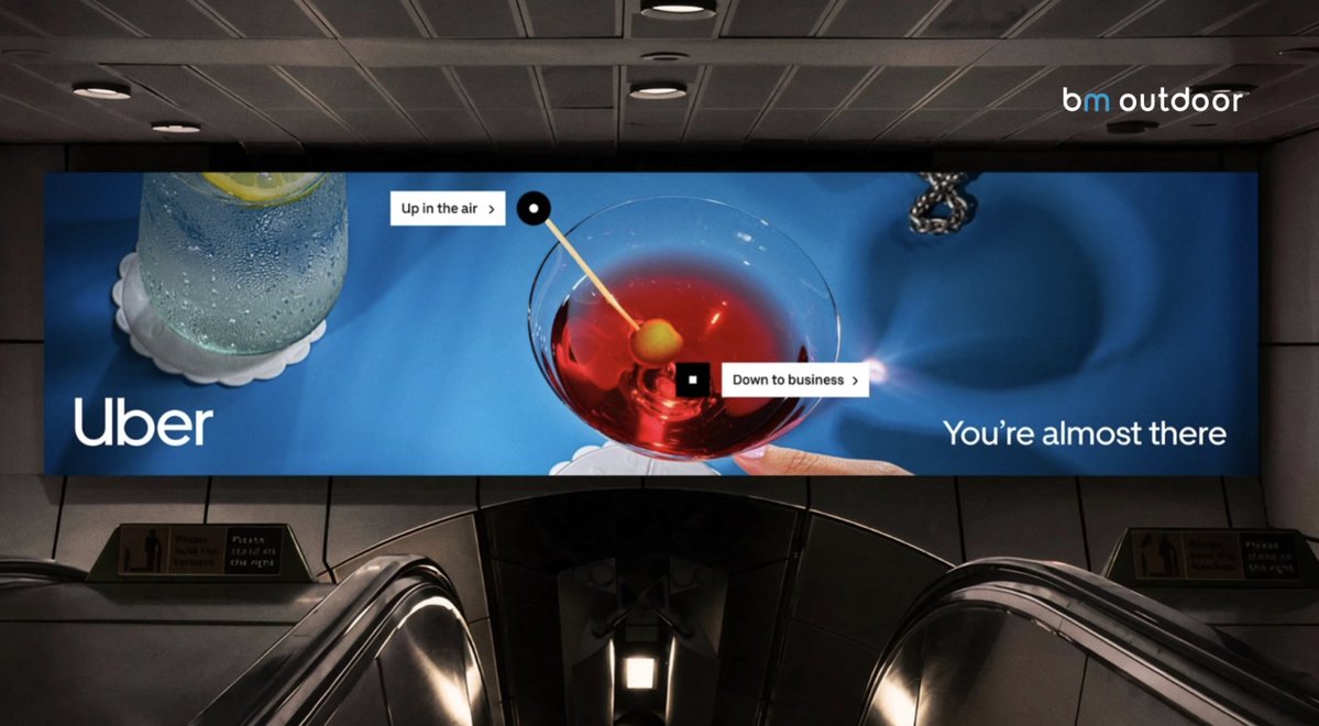 BMoutdoorMedia's tweet image. Landing isn’t the end.

Uber shows up exactly when you need the ride. ✈️

#Uber #Advertising #OOH #Strategy