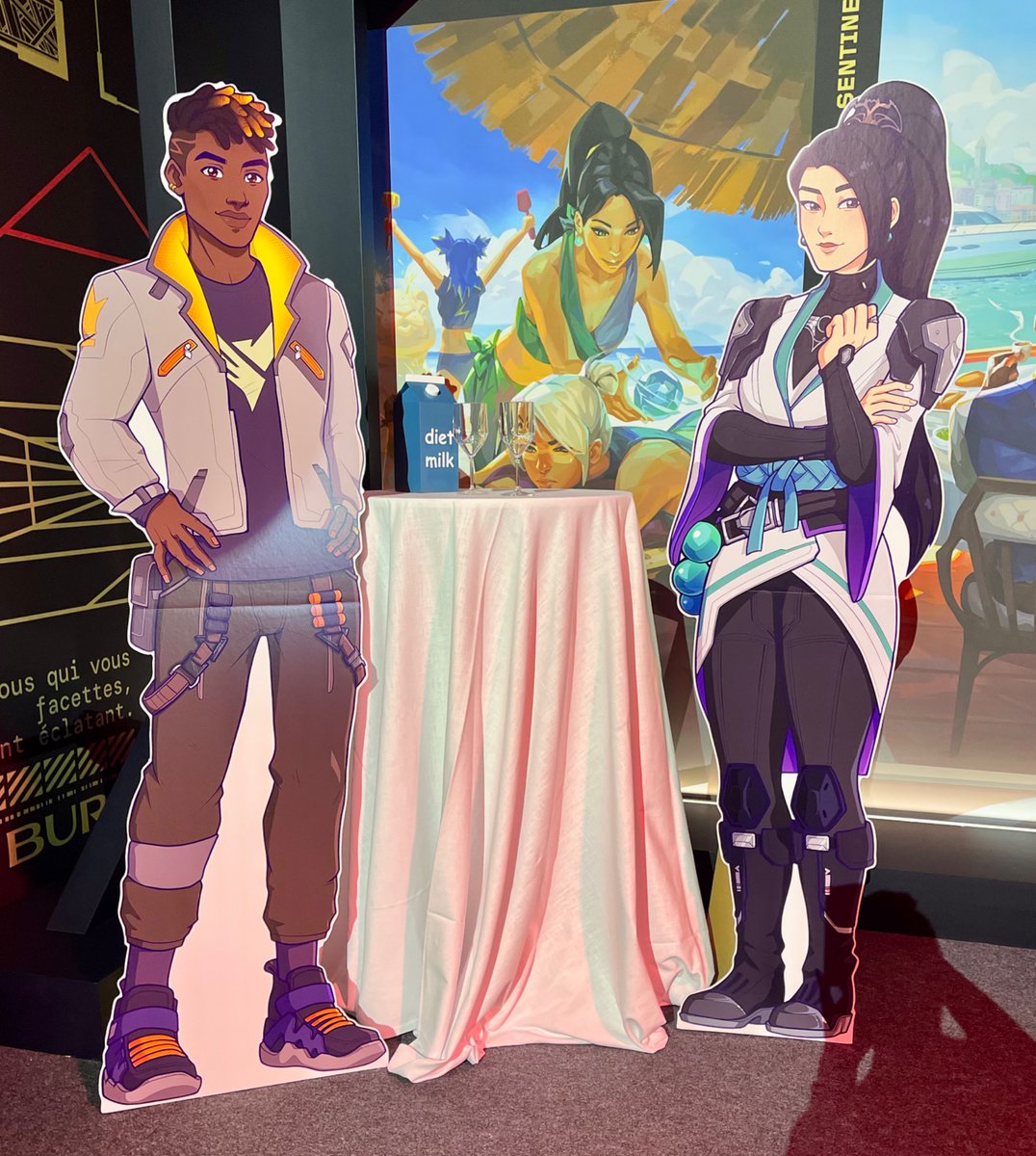 imabeebop's tweet photo. Shout out to @succubashe @SRealms_Art @rivrbird @Tofu_Crisp @niagaragrape_ and myself, we work in an art pipeline &amp; all these goats came together to make these standees!!! https://t.co/wATdFwKmyz