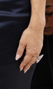 MeghansMole©️ tweet media