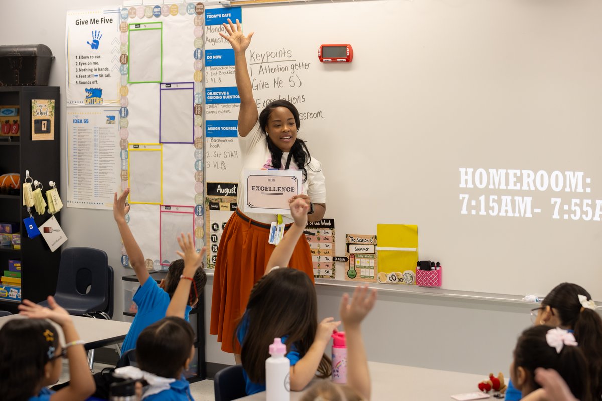 IDEAschools's tweet photo. Happy Teacher Appreciation Week to IDEA Teachers and Co-Teachers across the district. 🍎✨ Your love and dedication to nurturing a love of learning in our scholars goes unmatched. Be sure to show your appreciation when you see your teachers at school this week! 💙💛 https://t.co/GZvi767lQT