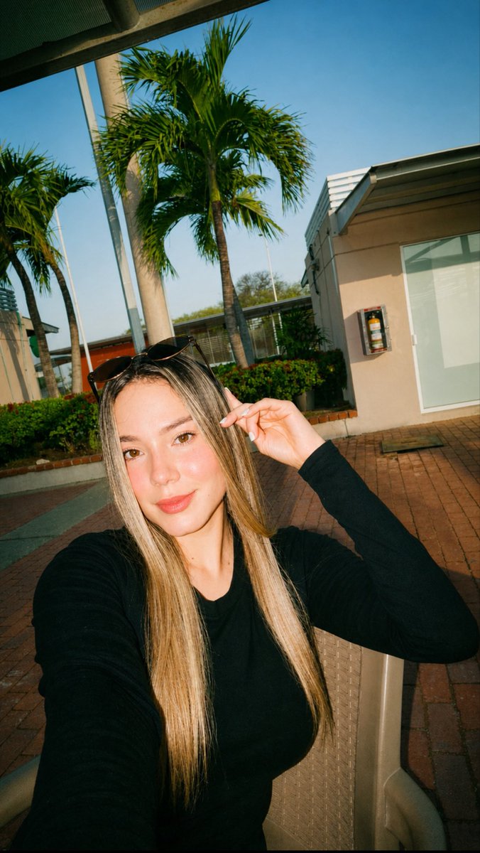 Cami Doria V🪽BLONDE👱🏻♀️ tweet media