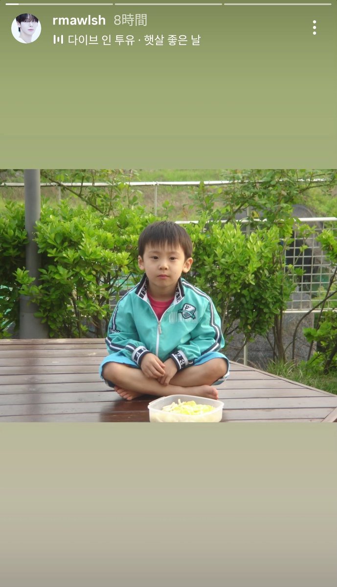 _himapima_'s tweet photo. そうか！
今日は子どもの日だ🎏💙💙 https://t.co/lbtYzgecHu