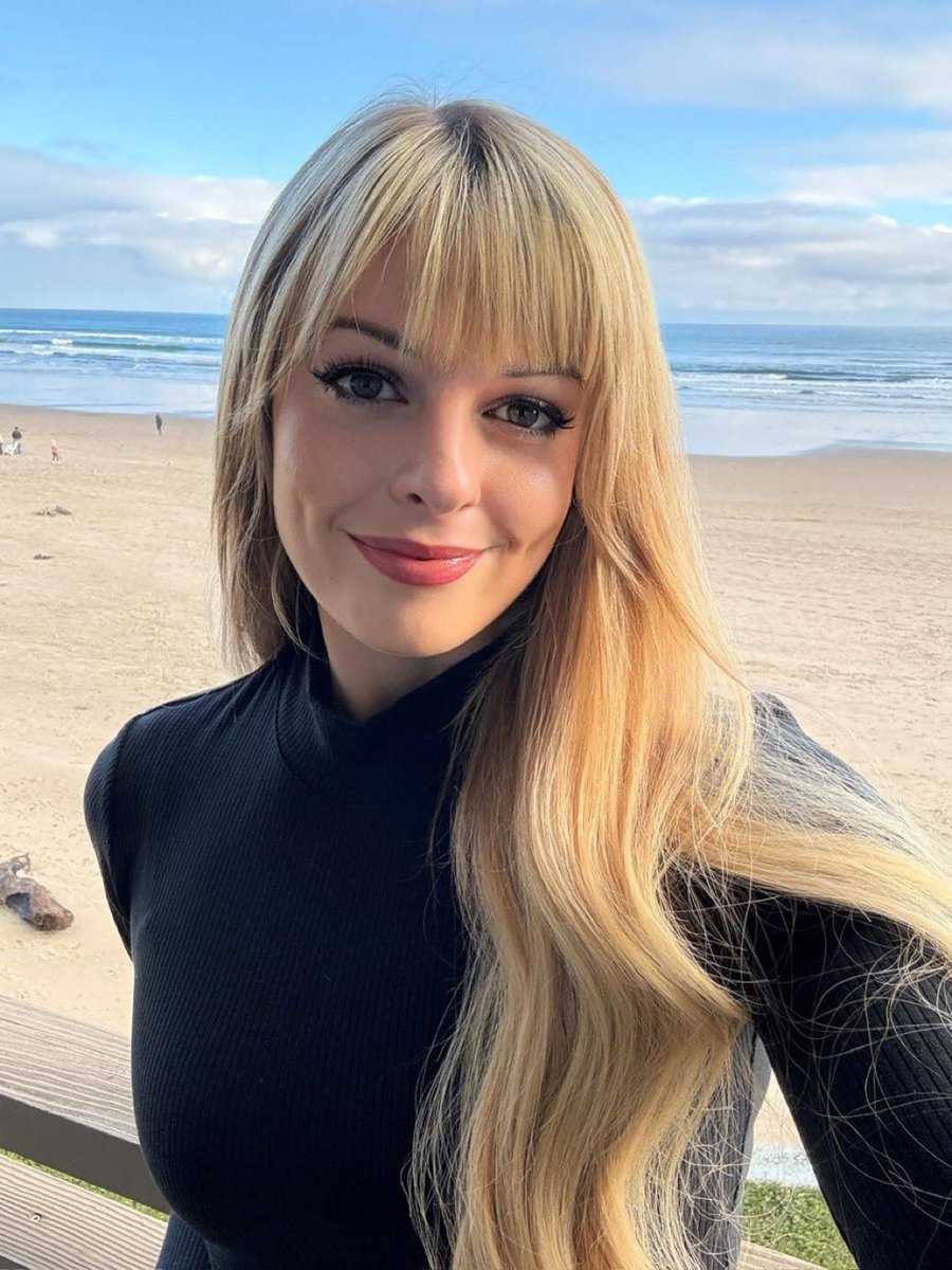 Bri Blossom tweet media