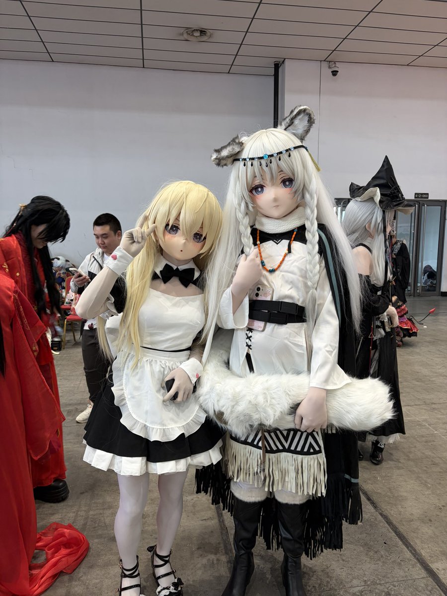 tonysingchen's tweet photo. 逛漫展捏～#kigurumi https://t.co/m6ZOSRamQE