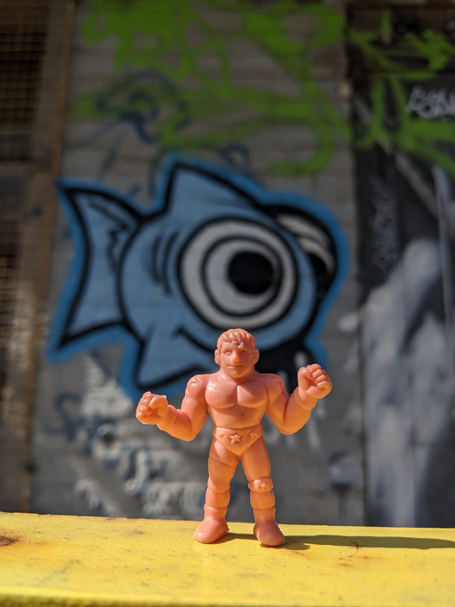 2bdpod's tweet image. Terryman!
Techniques:
Honorable Death Drop (玉砕ドロツプ）
#millionsofunusualsmallcreatureslurkingeverywheremonday #muscle #musclemonday #Kinnikuman #anime #manga #terryman
