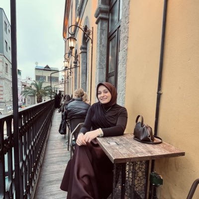 tellioglu_ebru's tweet photo. #YeniProfilResmi https://t.co/A60tXsi6go