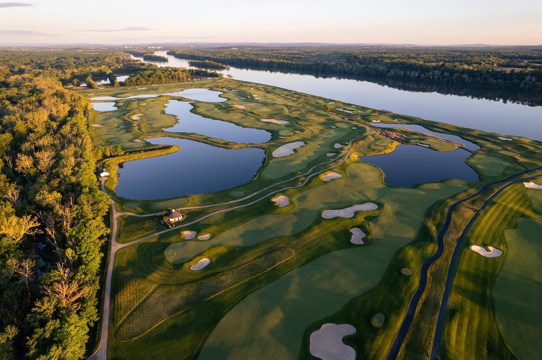 LIV Golf tweet media